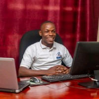 Client testimonial avatar 1